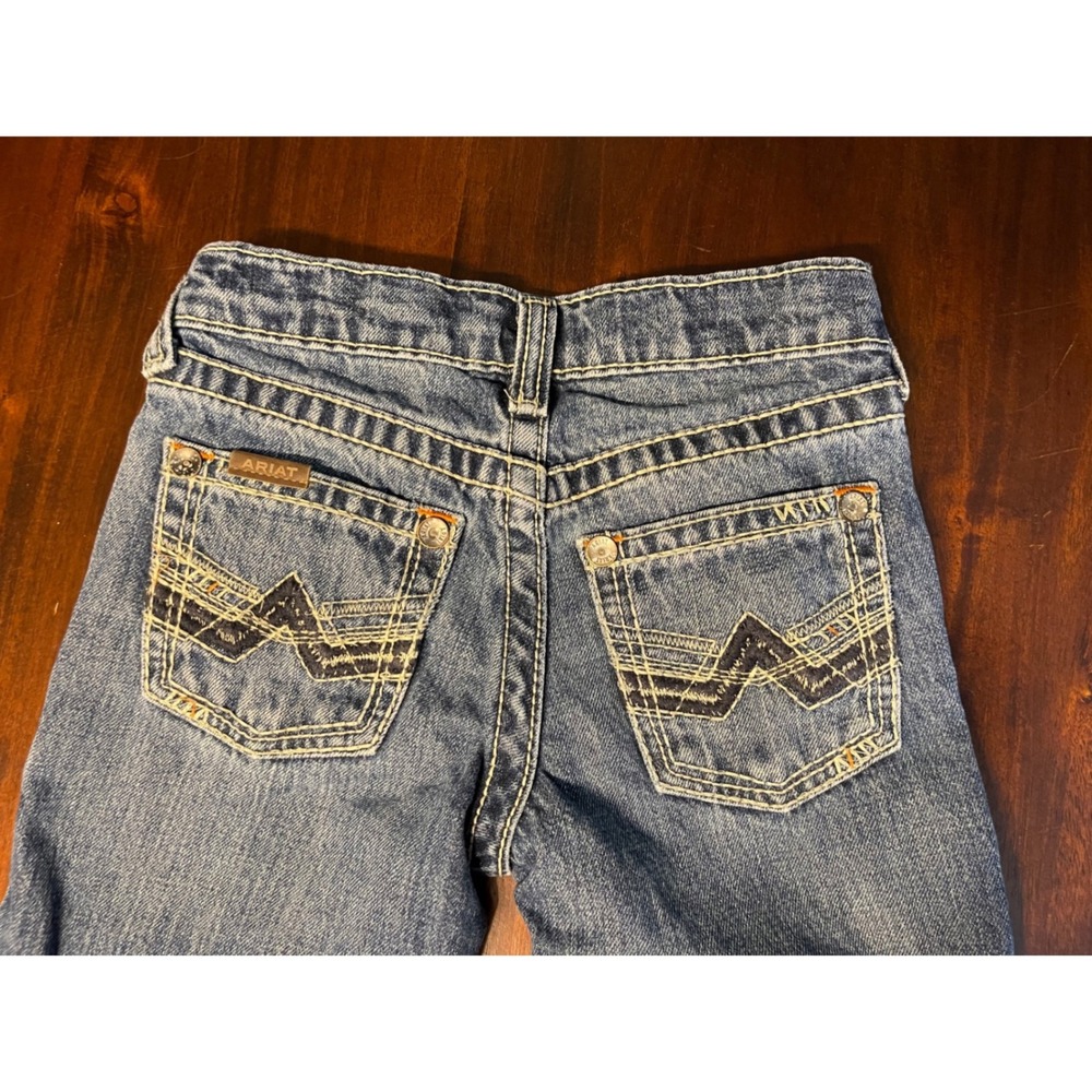 Ariat B5 Slim Dakota kids Straight Leg Jeans Medium Wash Size 8 Adjustable Waist